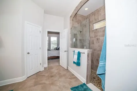 1025 Tracey Ann Loop Seffner FL 33584