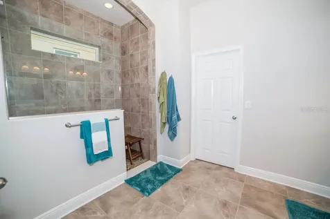 1025 Tracey Ann Loop Seffner FL 33584