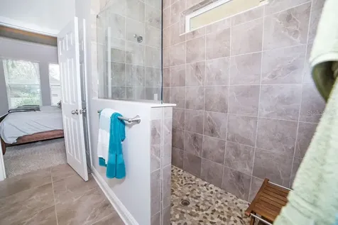 1025 Tracey Ann Loop Seffner FL 33584