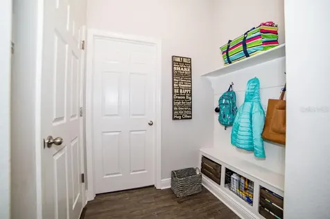 1025 Tracey Ann Loop Seffner FL 33584