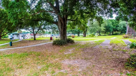 5735 Eggleston Avenue Orlando FL 32810