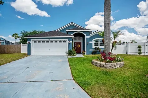 154 King Henry Court Davenport FL 33837