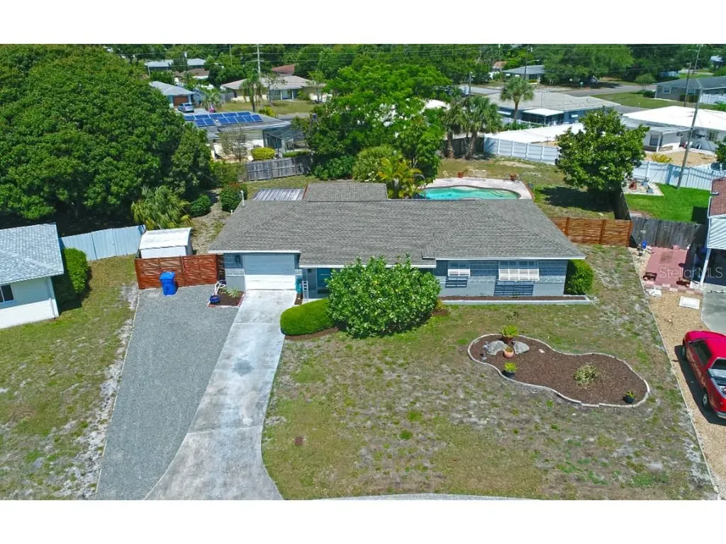 3881 19th Avenue N St Petersburg FL 33713