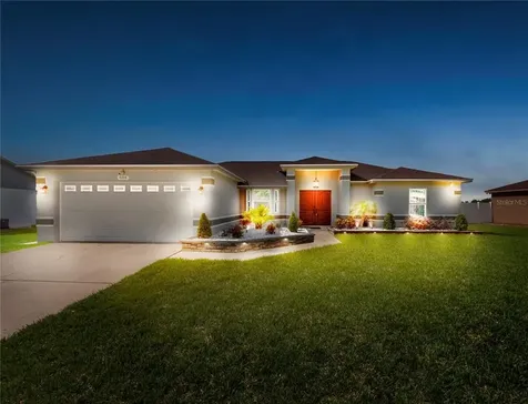 684 Berkley Pointe Drive Auburndale FL 33823