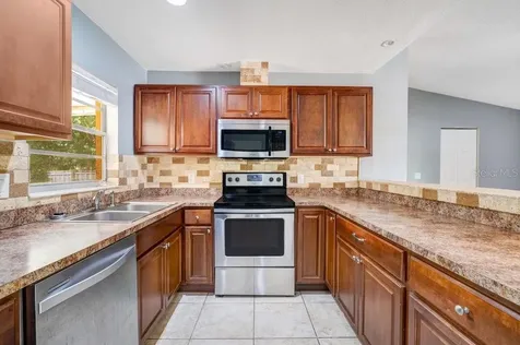 2703 Dristol Lane Deltona FL 32738