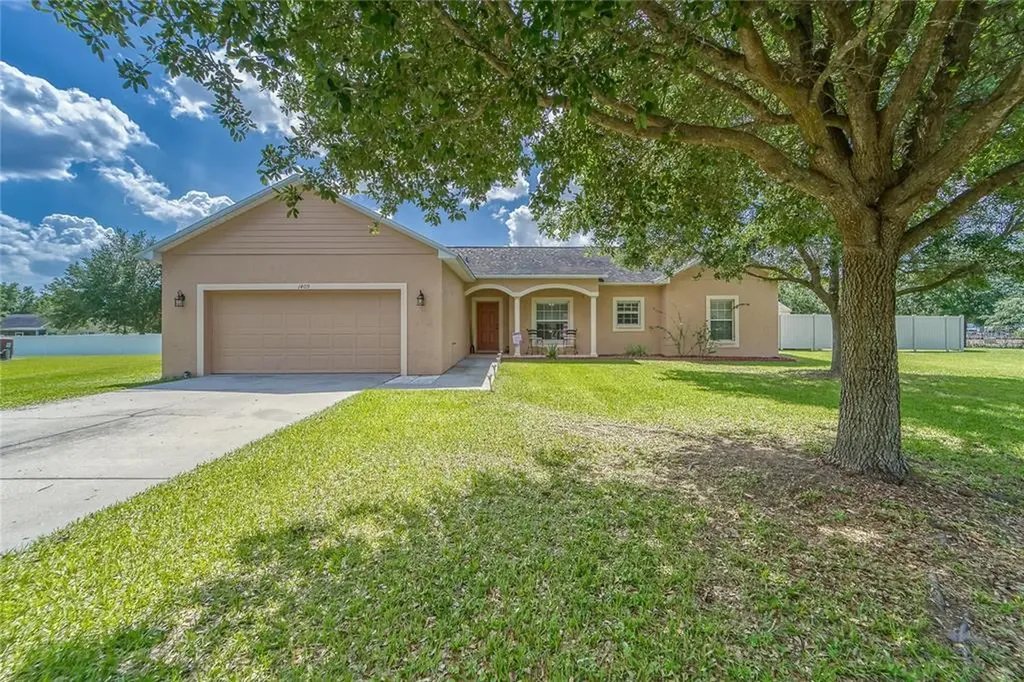1409 Cristo Rey Place Plant City FL 33566