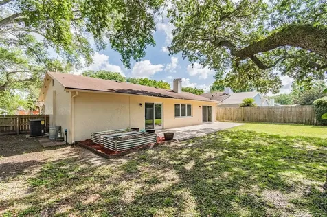 8001 La Serena Drive Tampa FL 33614