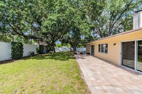 8001 La Serena Drive Tampa FL 33614