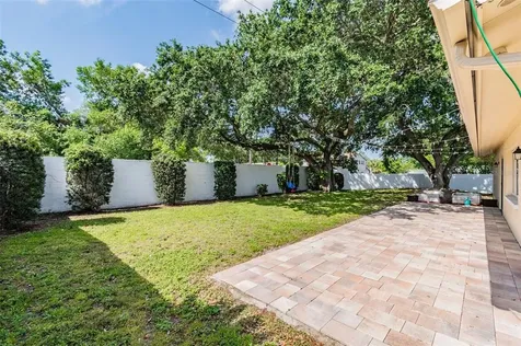 8001 La Serena Drive Tampa FL 33614
