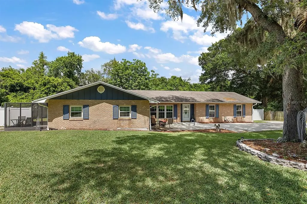 1147 N Magnolia Circle Eustis FL 32726
