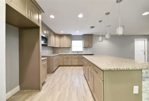 8320 Alveron Avenue Orlando FL 32817