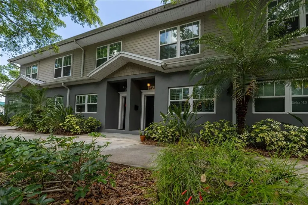 2454 1st Avenue N St Petersburg FL 33713