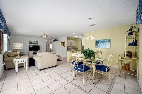 727 Dumas Street Lady Lake FL 32159