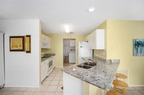 727 Dumas Street Lady Lake FL 32159