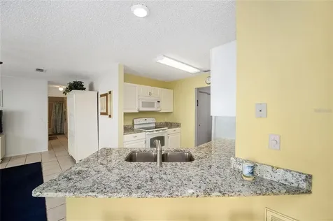 727 Dumas Street Lady Lake FL 32159