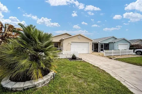 727 Dumas Street Lady Lake FL 32159