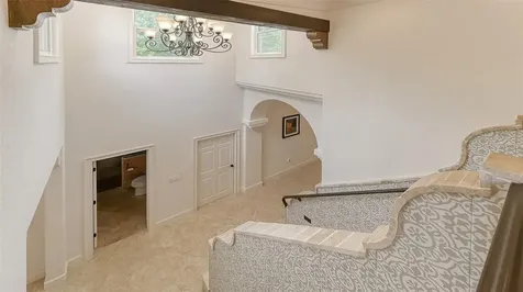 2520 Tami Sola Street Sarasota FL 34237