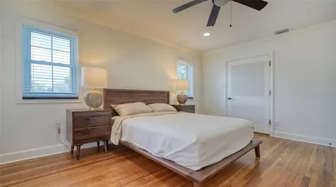 2520 Tami Sola Street Sarasota FL 34237