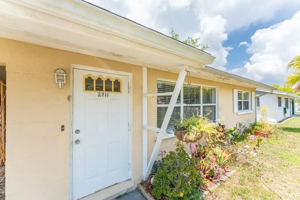 2711 Jamaica Street Sarasota FL 34231
