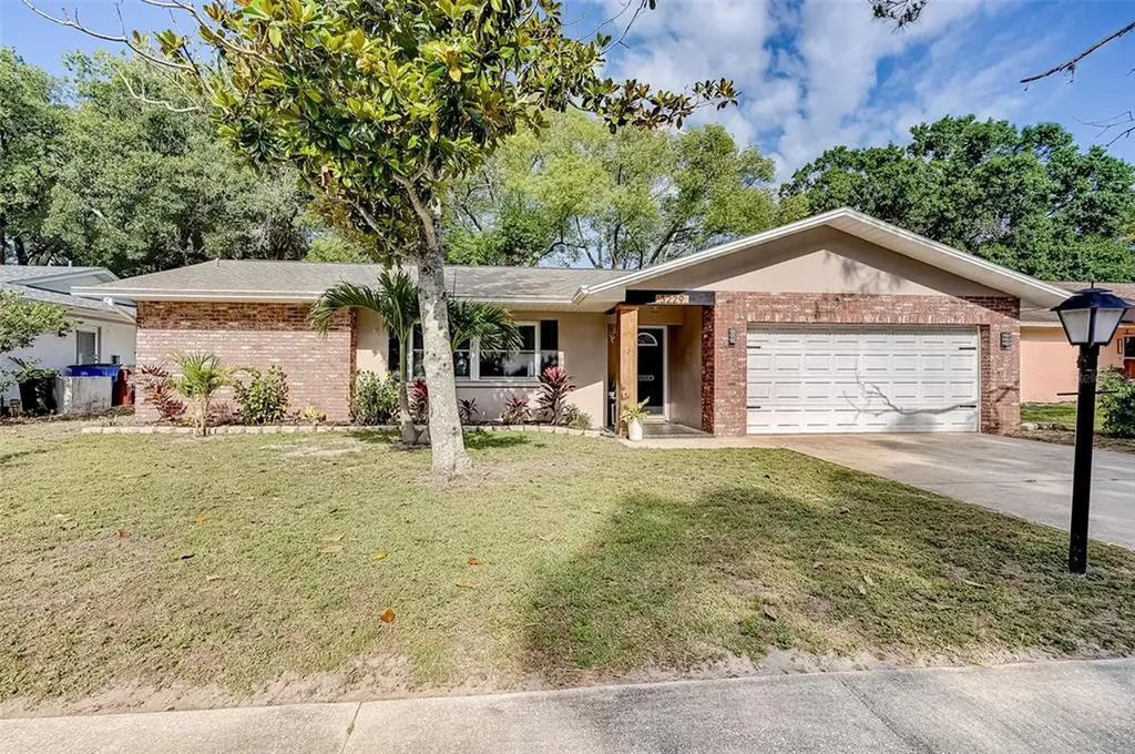 3229 Spanish Moss Lane Palm Harbor FL 34684
