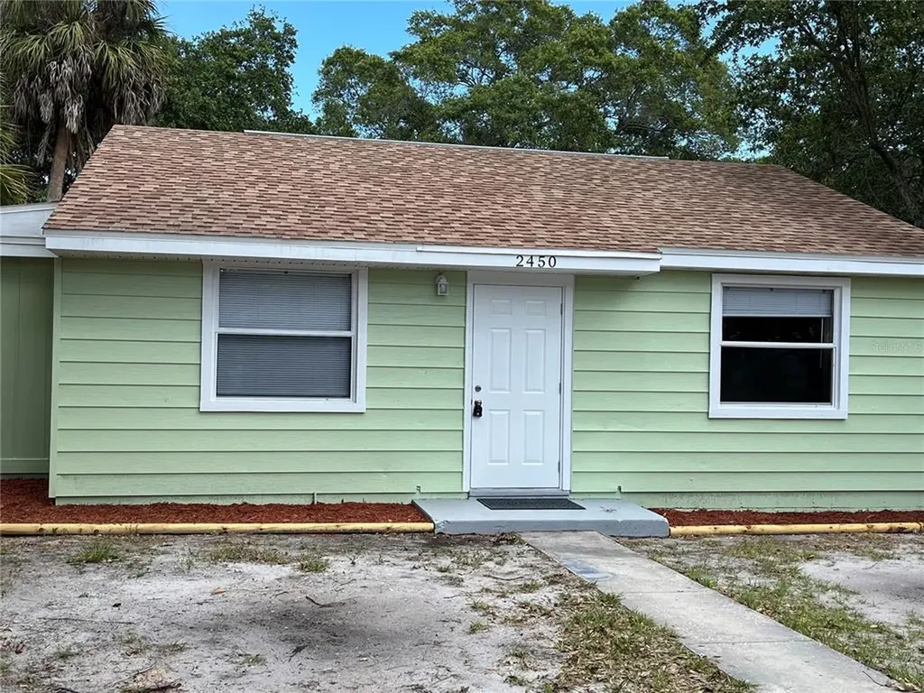 2450 44th Street S St Petersburg FL 33711