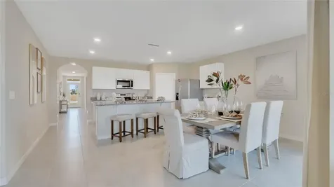 2713 Lilyturf Court Tavares FL 32778
