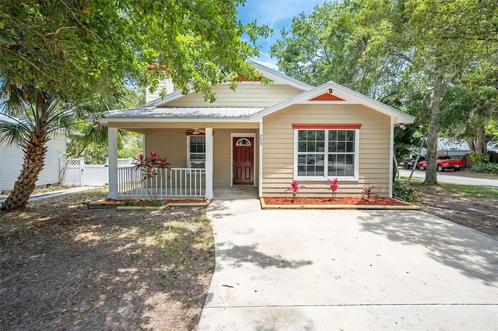 725 Maryland Avenue Saint Cloud FL 34769