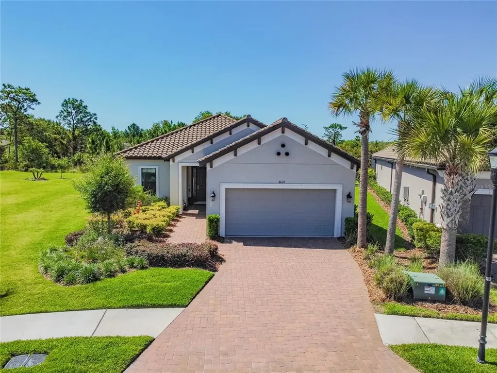 8623 Grand Alberato Road Tampa FL 33647