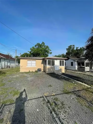 2431 5th Street NE Winter Haven FL 33881