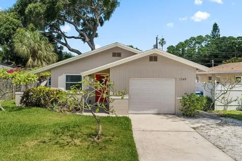 1749 Shore Acres Boulevard NE St Petersburg FL 33703