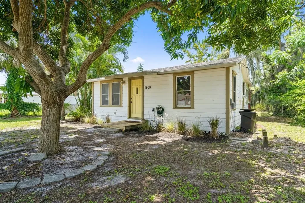 1808 Mova Street Sarasota FL 34231
