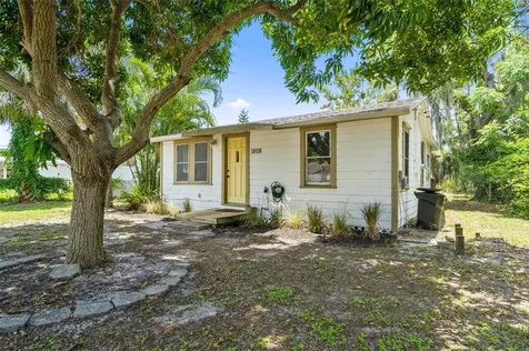 1808 Mova Street Sarasota FL 34231