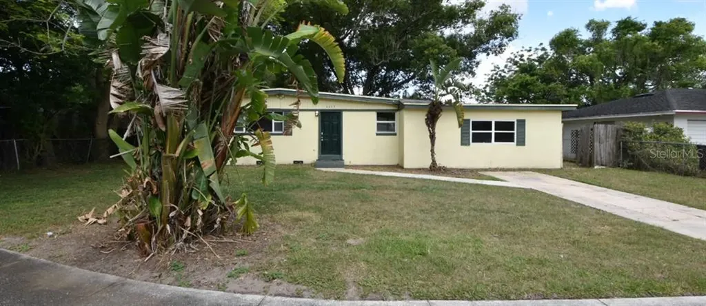2203 Marcia Drive Orlando FL 32807