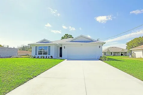 2870 Alva Street North Port FL 34291