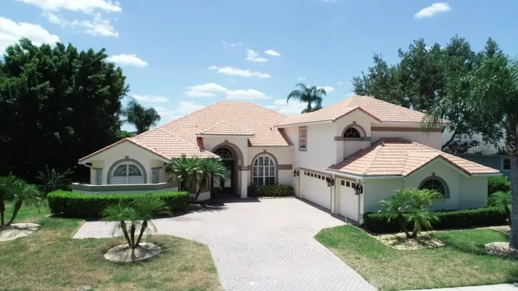 4526 Lake Calabay Drive Orlando FL 32837