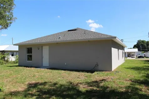 139 Pierce Street Lake Wales FL 33859