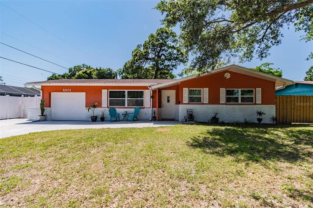 6901 16th Street S St Petersburg FL 33705