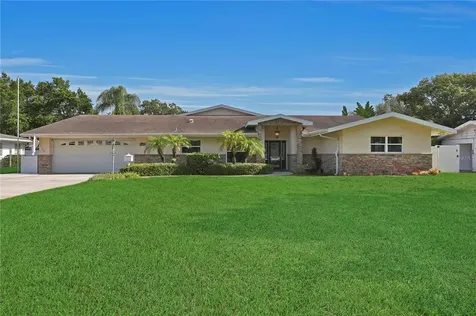 841 Piedmont Drive SE Winter Haven FL 33880