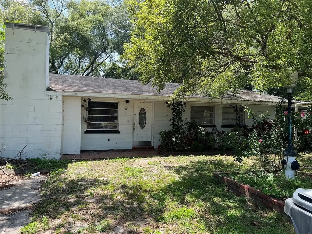 1046 Woodland Avenue Lakeland FL 33801