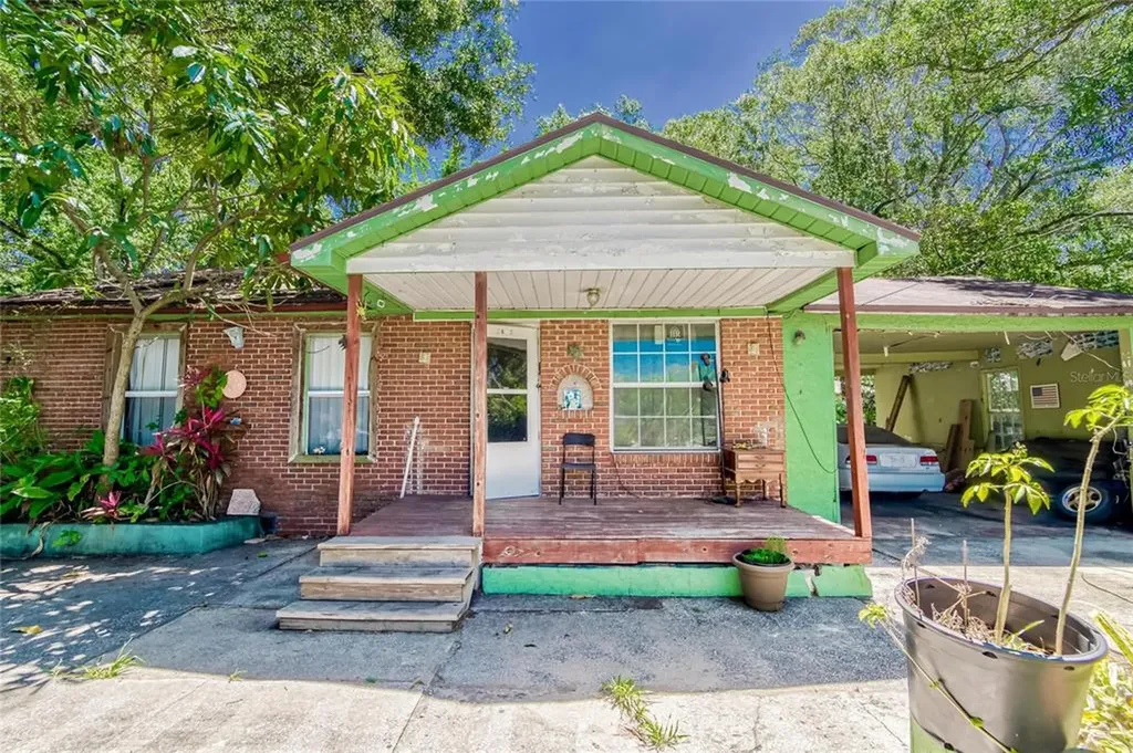 2412 S 67th Street Tampa FL 33619