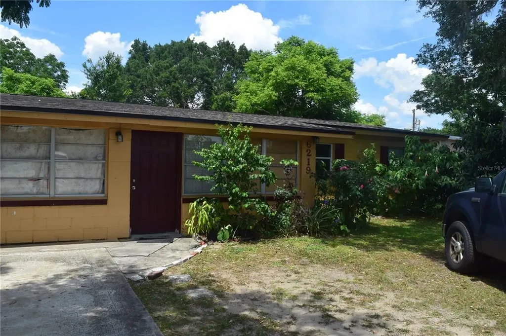 6219 W Ridgewood Avenue Orlando FL 32835