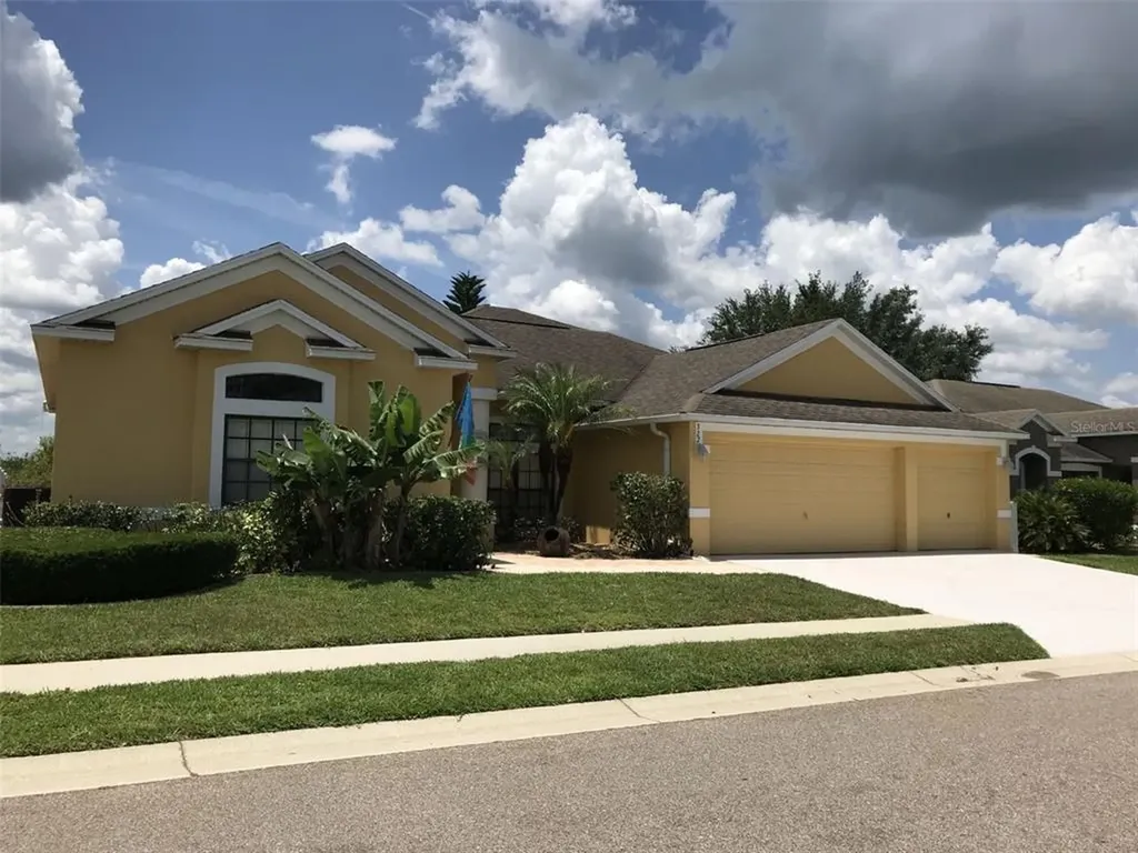 327 Coventry Road Davenport FL 33897