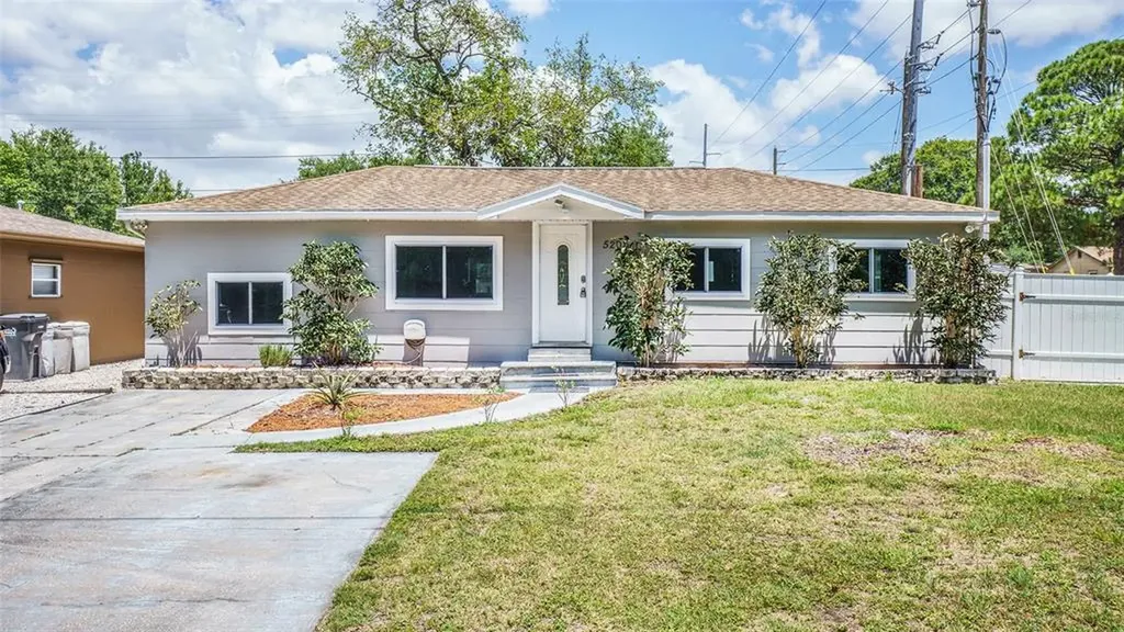 5201 42nd Avenue N St Petersburg FL 33709