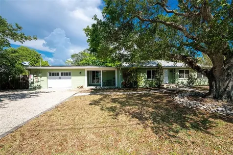 875 Spruce Street Englewood FL 34223