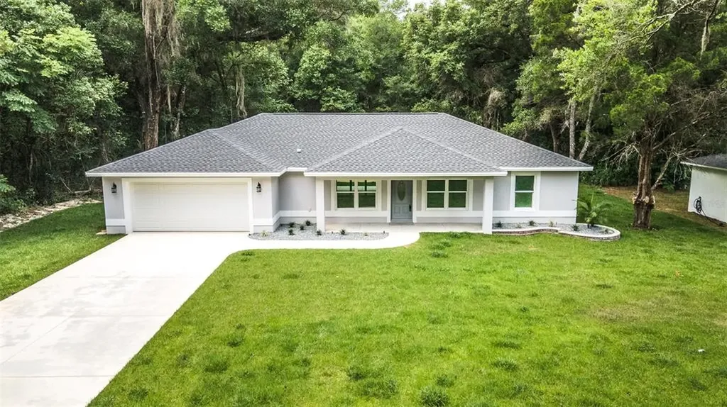101 S Saint Clair Street Wildwood FL 34785
