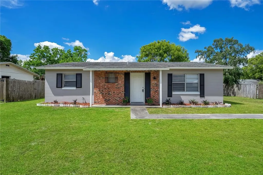 2442 Greenwood Street Deltona FL 32738