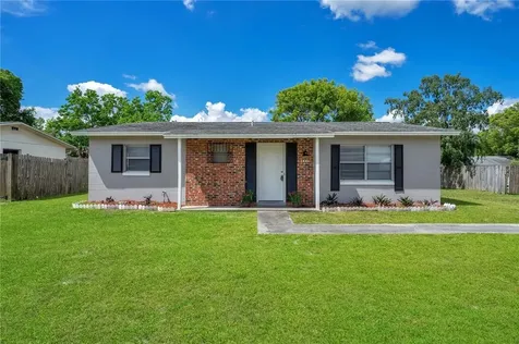 2442 Greenwood Street Deltona FL 32738