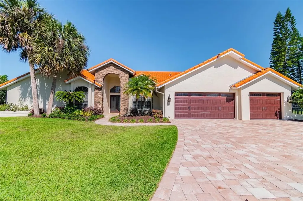 5205 Fabber Court Tampa FL 33624