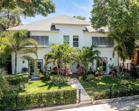 406 S Albany Avenue Tampa FL 33606