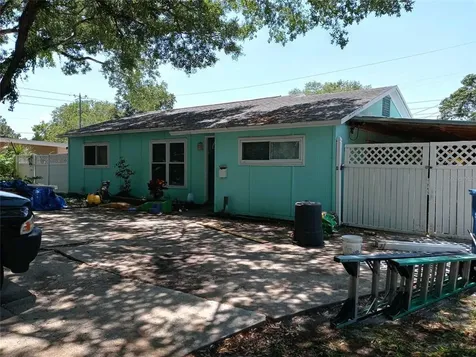 7014 Onyx Drive N St Petersburg FL 33702